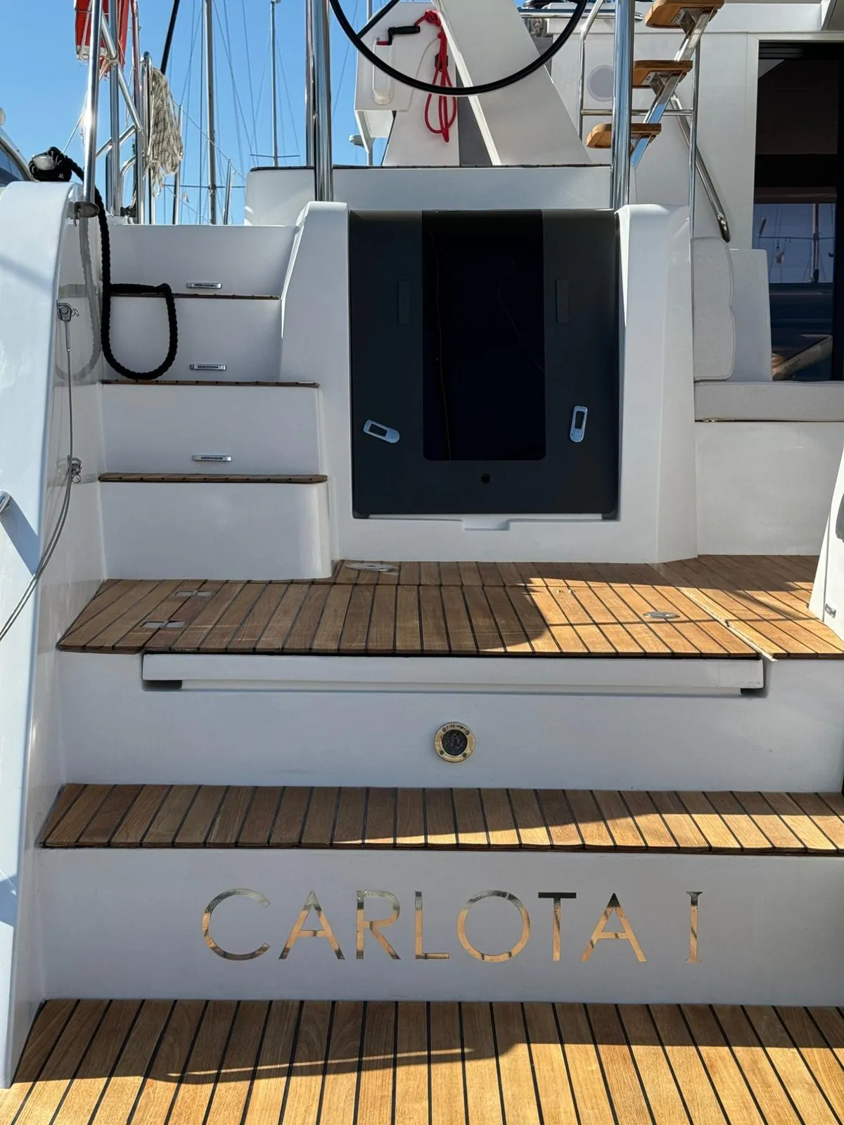 Boat lettering Carlota I